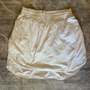 Lululemon Hotty Hot Skort White Size 8